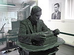 Jon Callas' picture of the Alan Turing statue at Bletchley Park