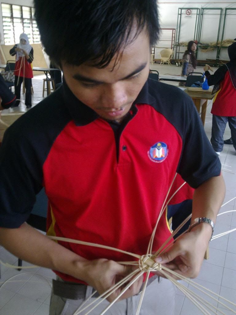 making the base of the basket
