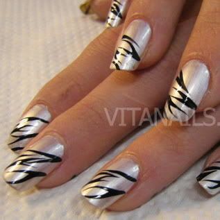 GHand Painted Nail Zebra Motif