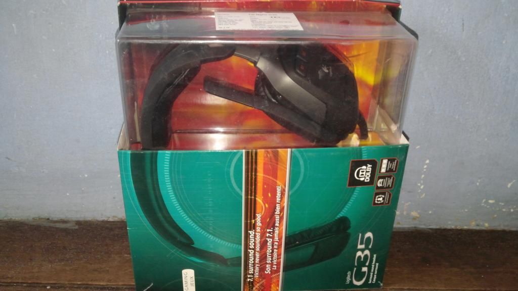 Bán máy chụp hình Sony và tai nghe Logitech - 2