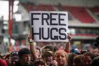 Free_Hugs.jpg free hugs image by katiieglam