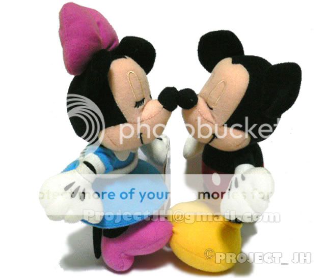Mickey and Minnie Kissing Disney Sega Japan love LE  